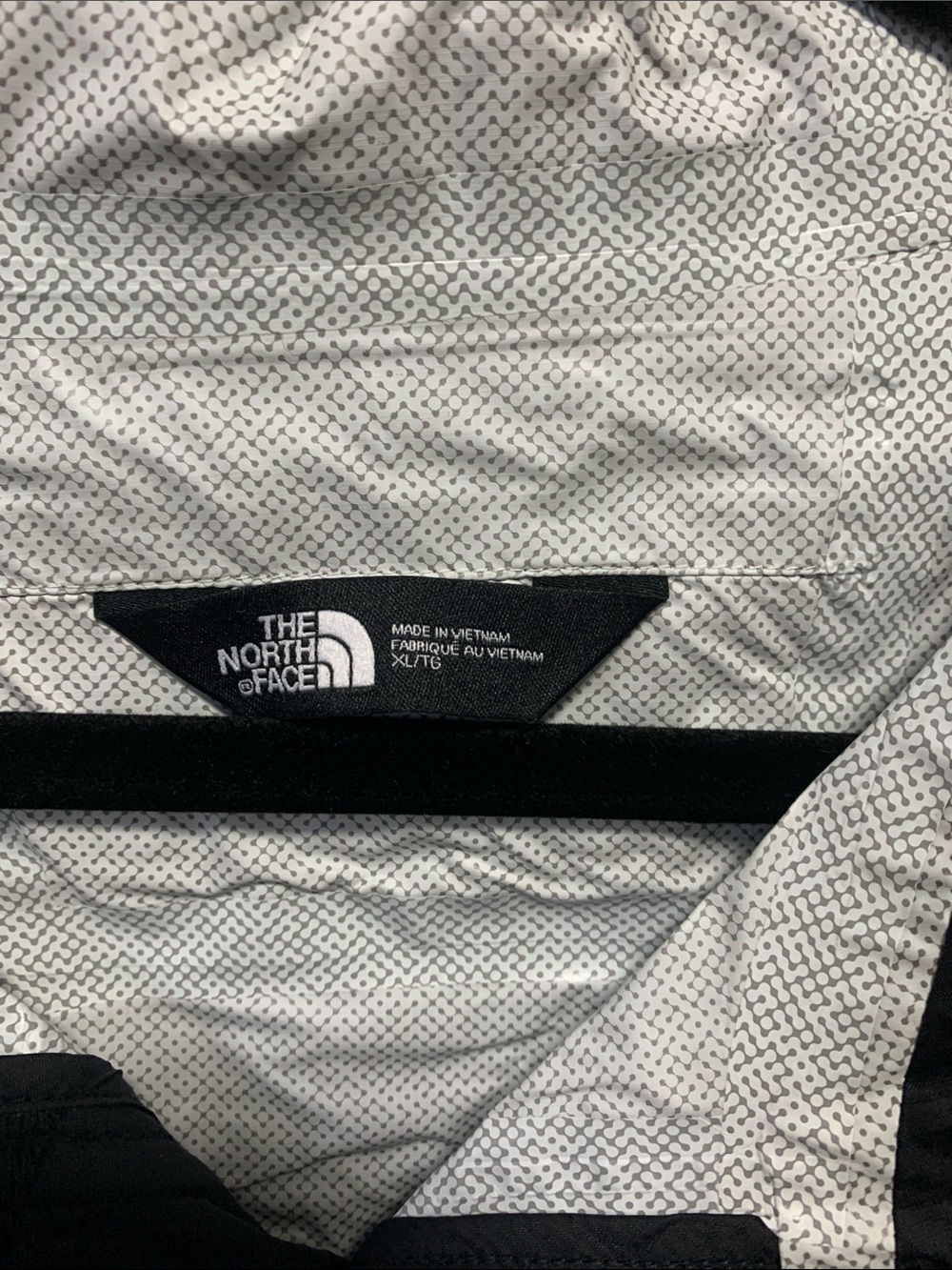 The North Face Dry vent Rain Jacket - Picture 2 of 6